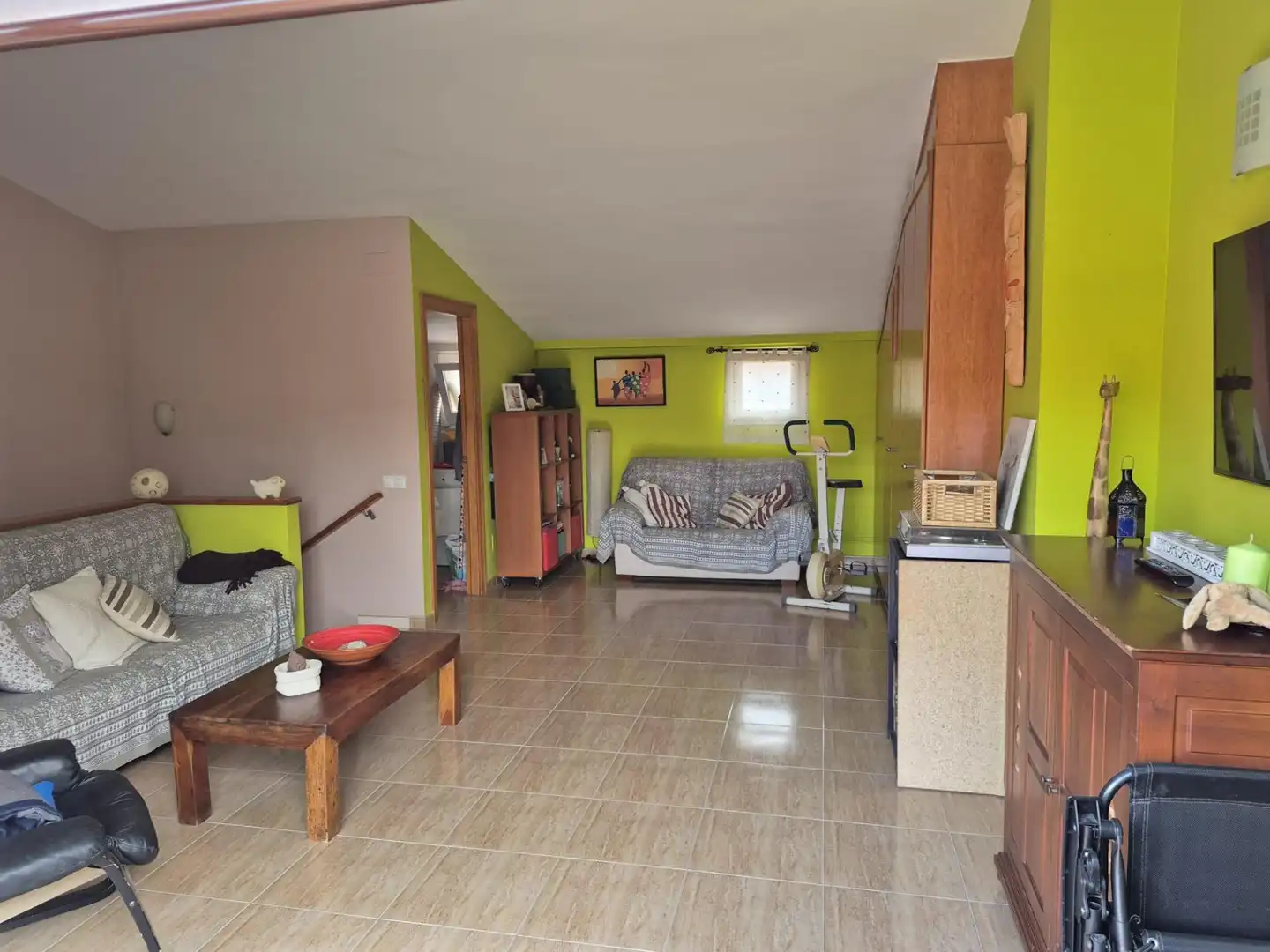 Habitación de Casa adosada en venta en Malgrat de Mar con Aire acondicionado, Terraza y Balcón