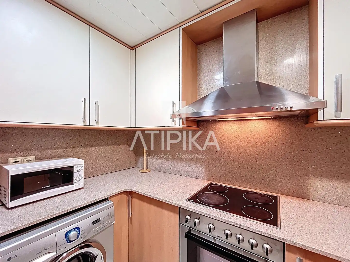 Cocina de Piso en venta en Barcelona con Aire acondicionado, Parquet y Amueblado