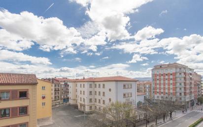 Exterior view of Flat for sale in  Pamplona / Iruña