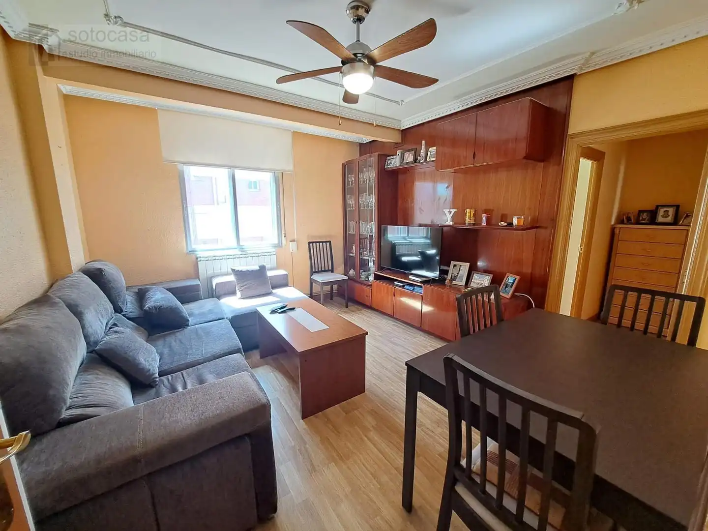 Sala de estar de Piso en venta en Valladolid con Calefacción y Amueblado