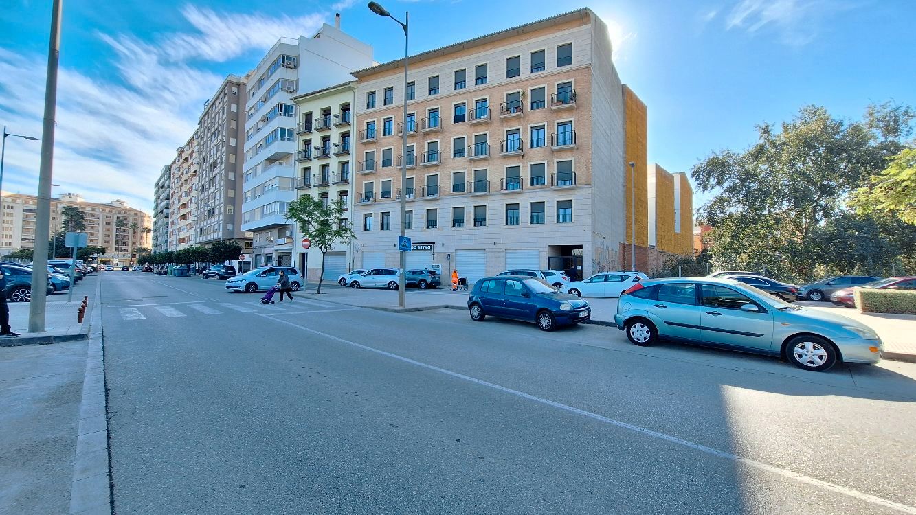 Exterior view of Flat for sale in Alzira  with Air Conditioner, Heating and Furnished