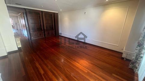 Foto 2 de Pis en venda a Curros Enriquez, Centro, Ourense