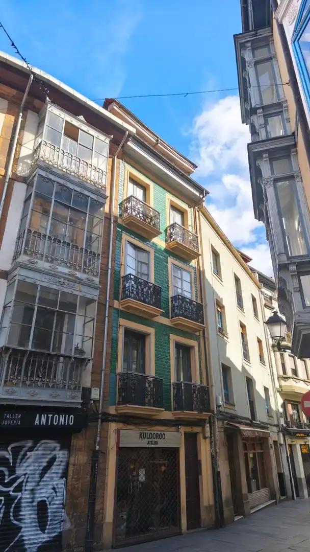 Exterior view of Flat for sale in Oviedo   with Swimming Pool