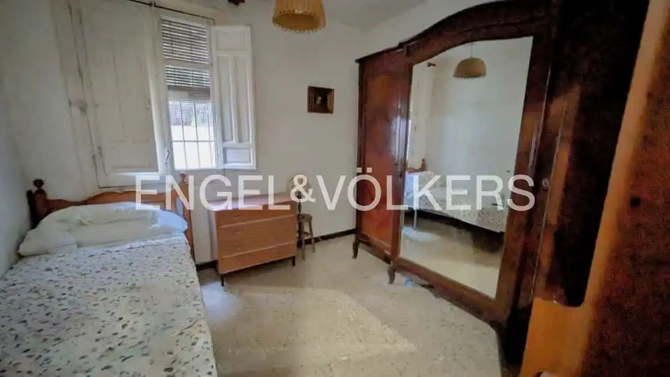 Houses for sale in Sevilla  with Heating, Private garden and Terrace