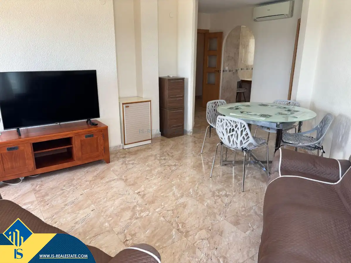 Piso con terraza en venta en Playa de los Locos, imagen 2