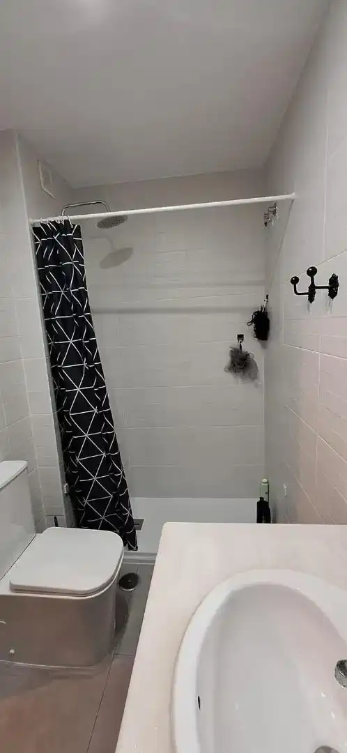 Bany de Pis en venda en Antequera amb Aire condicionat i Balcó