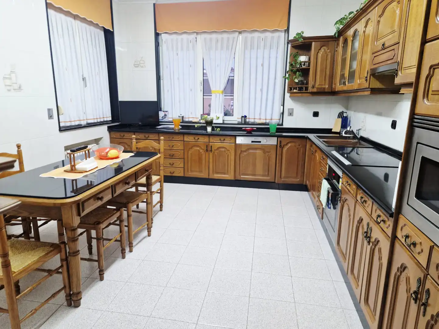 Cocina de Casa o chalet en venta en Castrillón con Calefacción, Terraza y Trastero