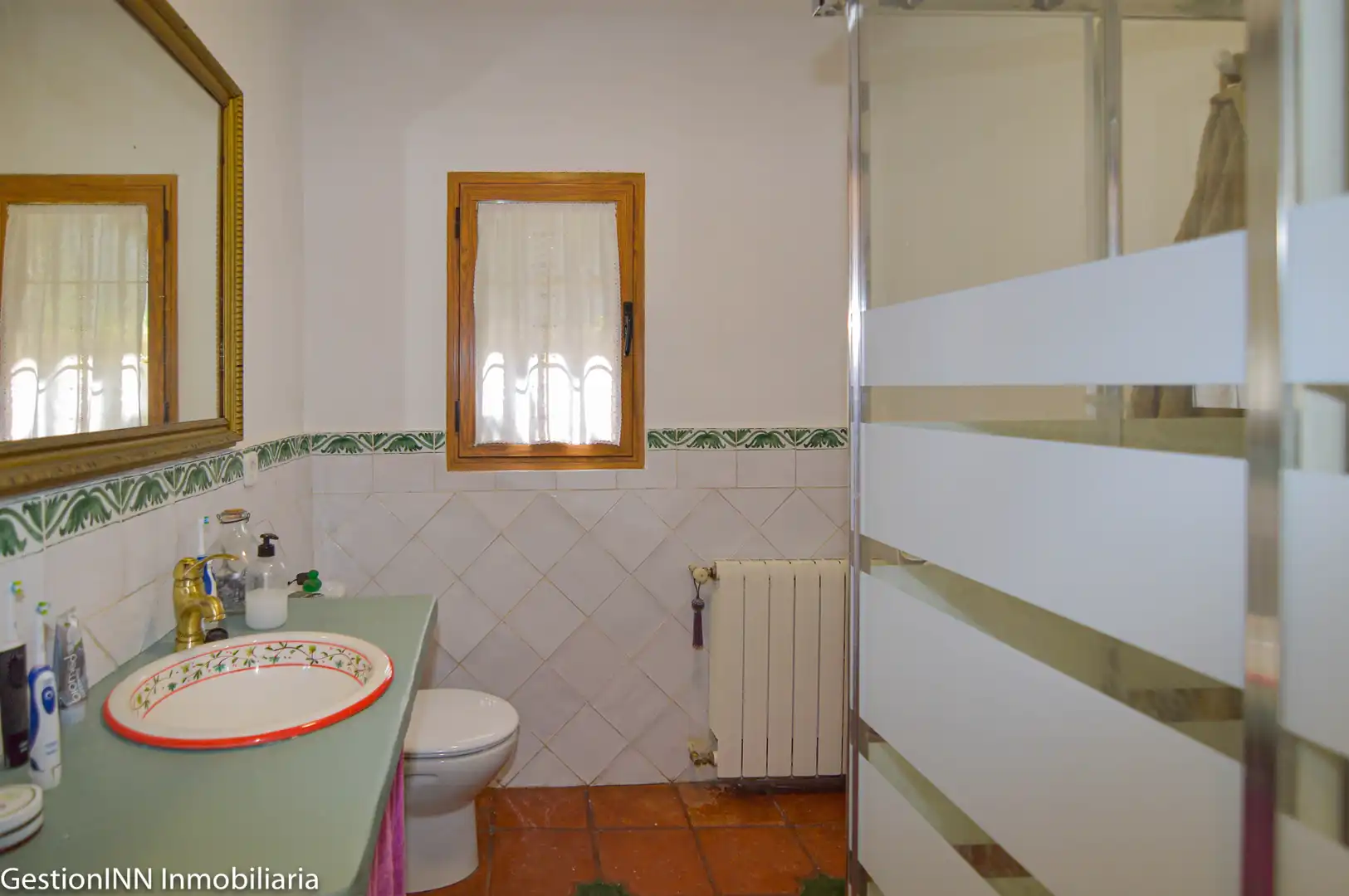 Baño de Casa o chalet en venta en Las Rozas de Madrid con Calefacción, Jardín privado y Terraza