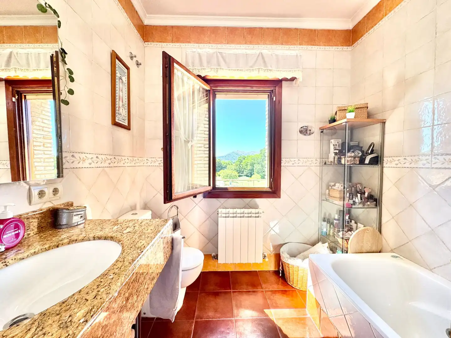 Bathroom of Houses for sale in Zuia  with Private garden, Terrace and Storage room