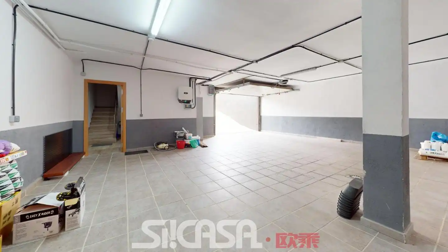 Semi-detached house with pool for sale in Parla Este, imagen 48