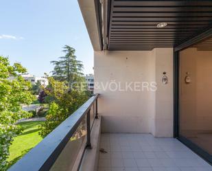 Terrassa de Pis de lloguer en Pozuelo de Alarcón amb Aire condicionat, Terrassa i Piscina