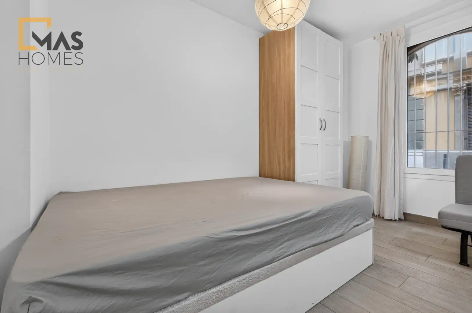 Habitación de Casa adosada en venta en Ciutat Vella