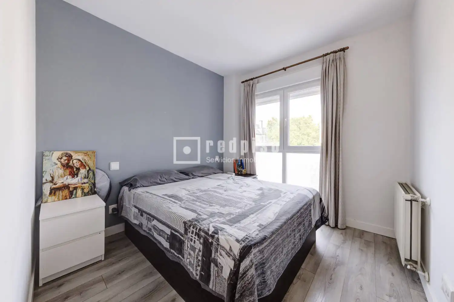 Bedroom of Flat for sale in Las Rozas de Madrid  with Air Conditioner, Heating and Private garden