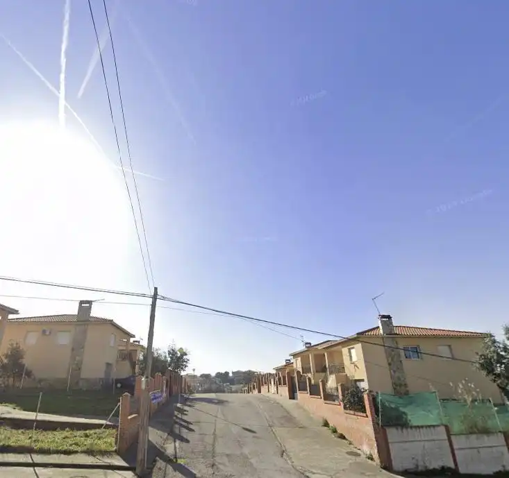 House with garden for sale in CERRO ALBERCHE