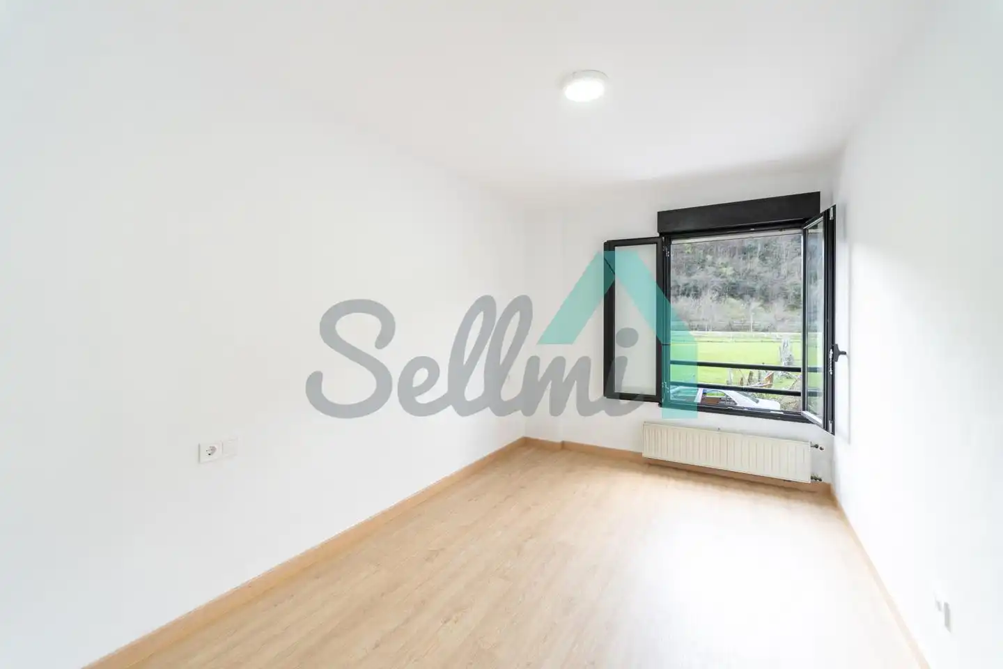 Bedroom of Ground floor for sale in Laviana  with Heating, Terrace and Storage room