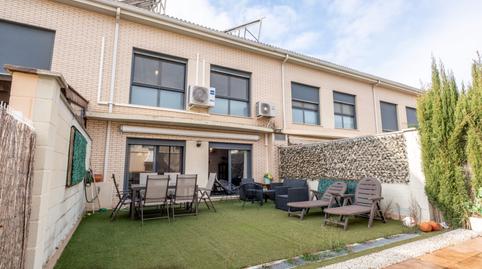 Foto 3 de Casa adosada en venda a Avenida de Castejón de Valdejasa, 62, Villanueva de Gállego, Zaragoza