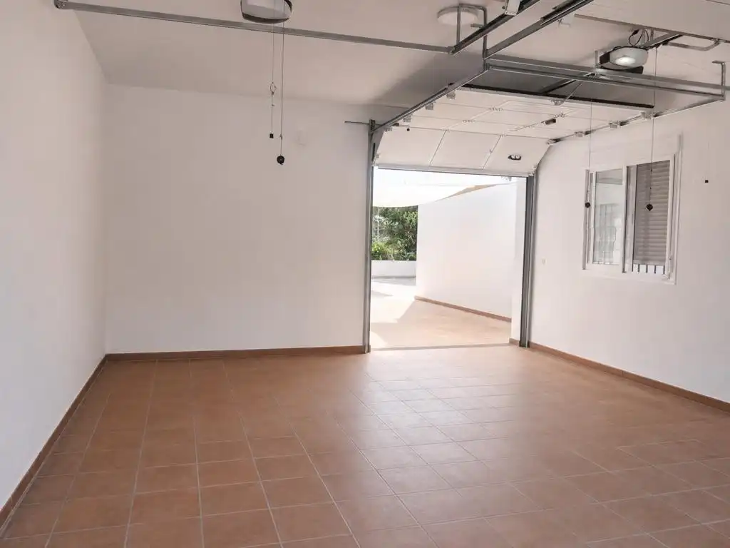 Casa o chalet en venta en Hinojos con Aire acondicionado, Jardín privado y Terraza