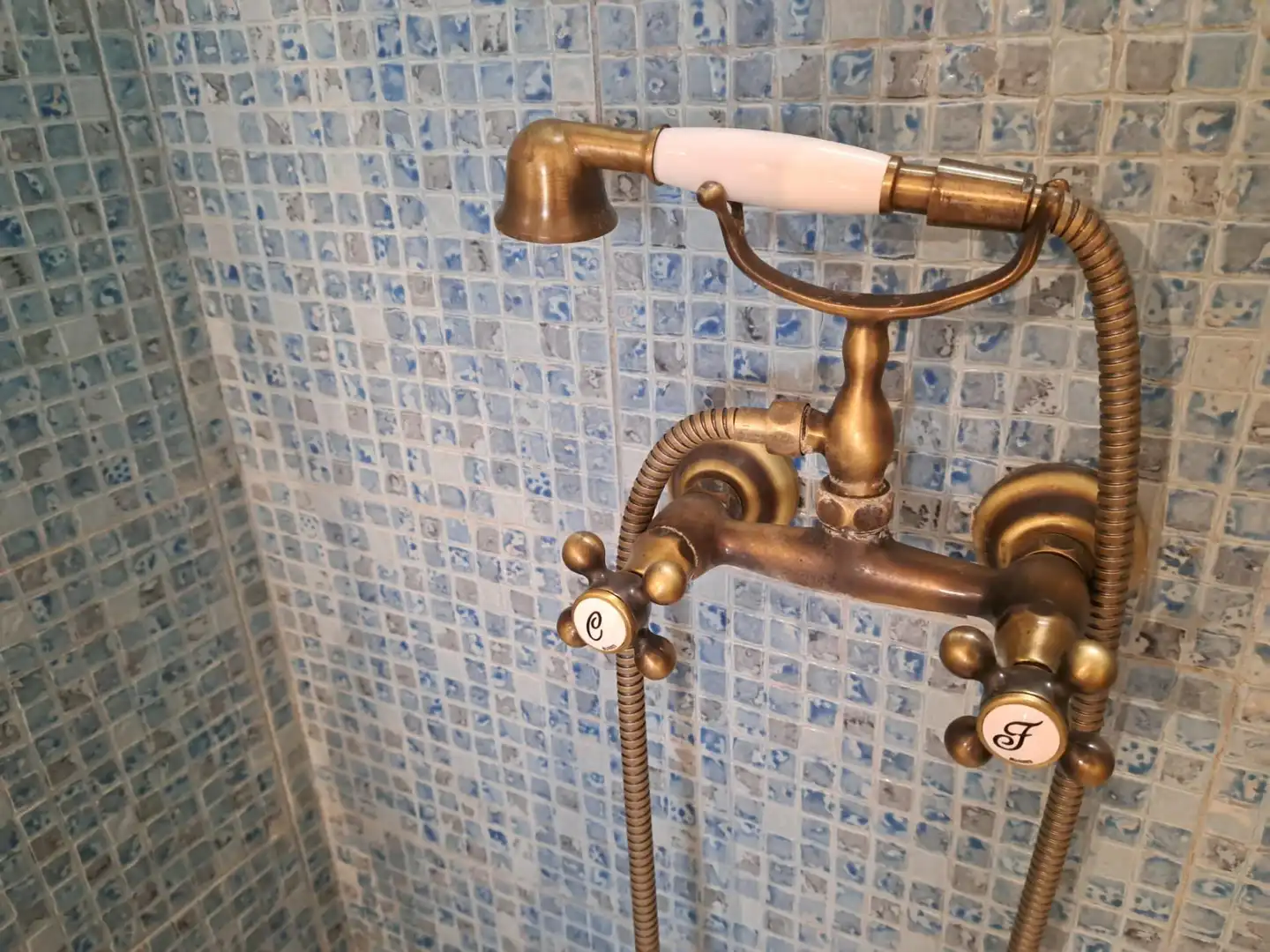Bany de Casa adosada en venda en Requena amb Terrassa, Traster i Balcó
