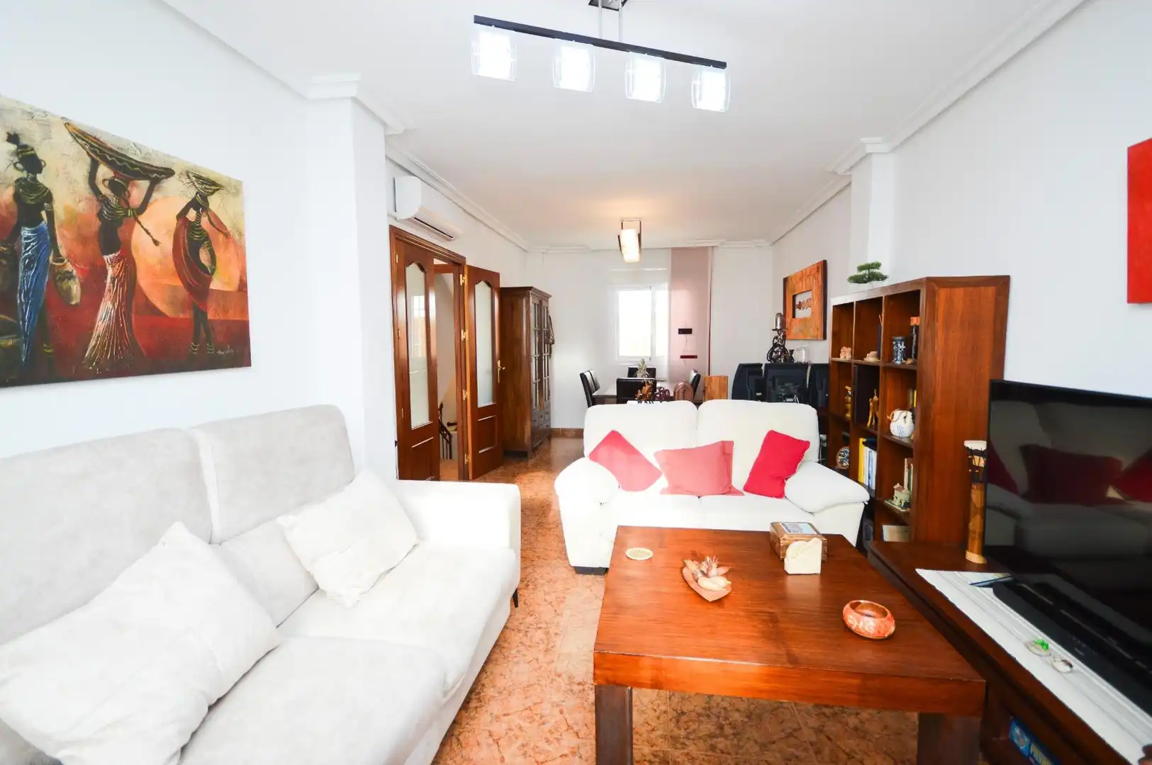 Casa con jardín en venta en Calle Calle Aneto 14, imagen 18
