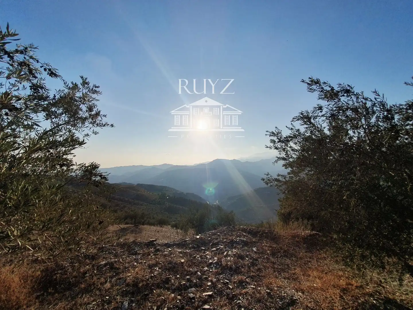 Residencial en venta en Jete