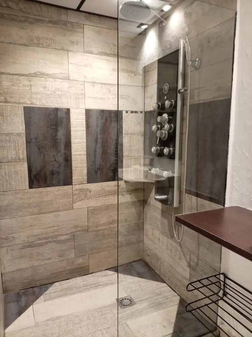 Baño de Piso en venta en Castilleja de la Cuesta con Aire acondicionado, Calefacción y Parquet