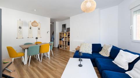 Foto 4 de Piso en venta en Calle Rauda, Crta. De la Sierra,  Granada Capital