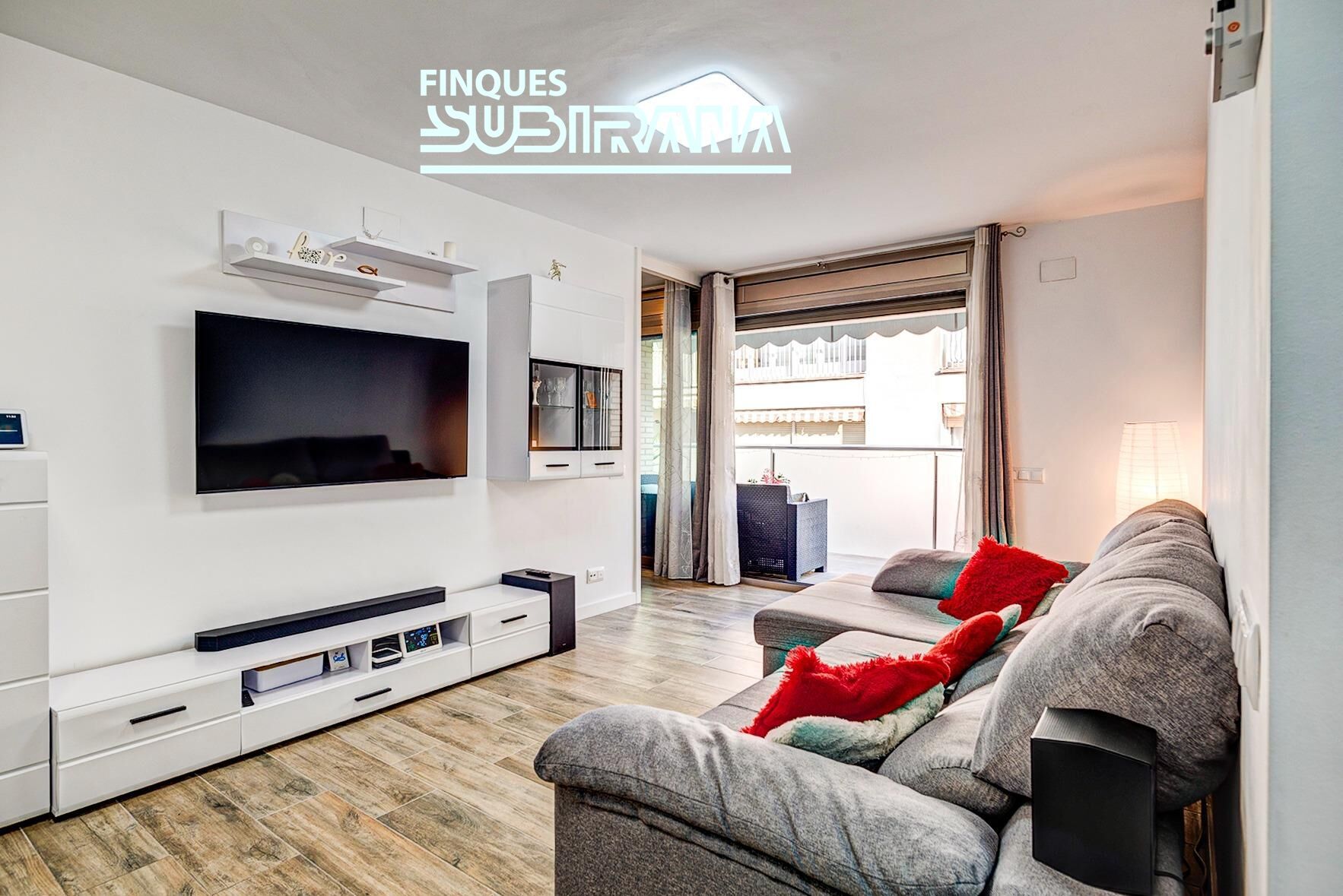 Sala d'estar de Pis en venda en Igualada amb Balcó