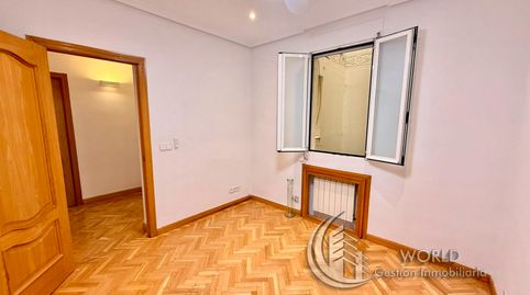 Photo 3 of Flat for sale in Calle de Sagasta, Justicia - Chueca, Madrid Capital