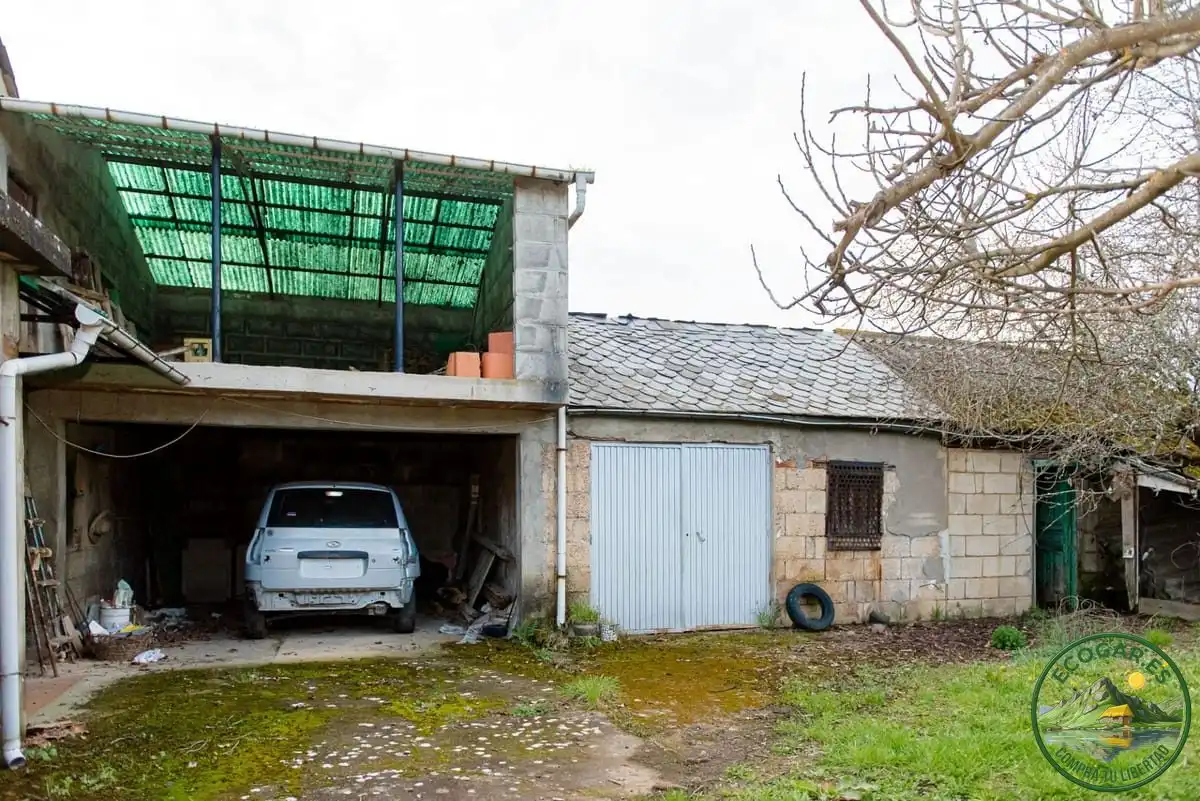 Houses for sale in Ponferrada  with Heating and Private garden