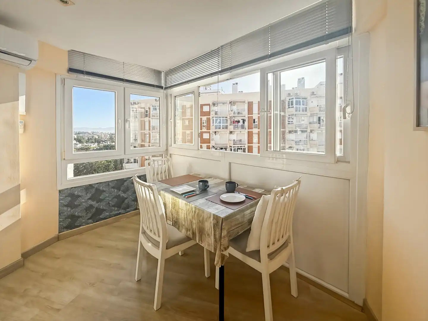 Dining room of Apartments for sale in Benalmádena  with Air Conditioner, Terrace and Furnished