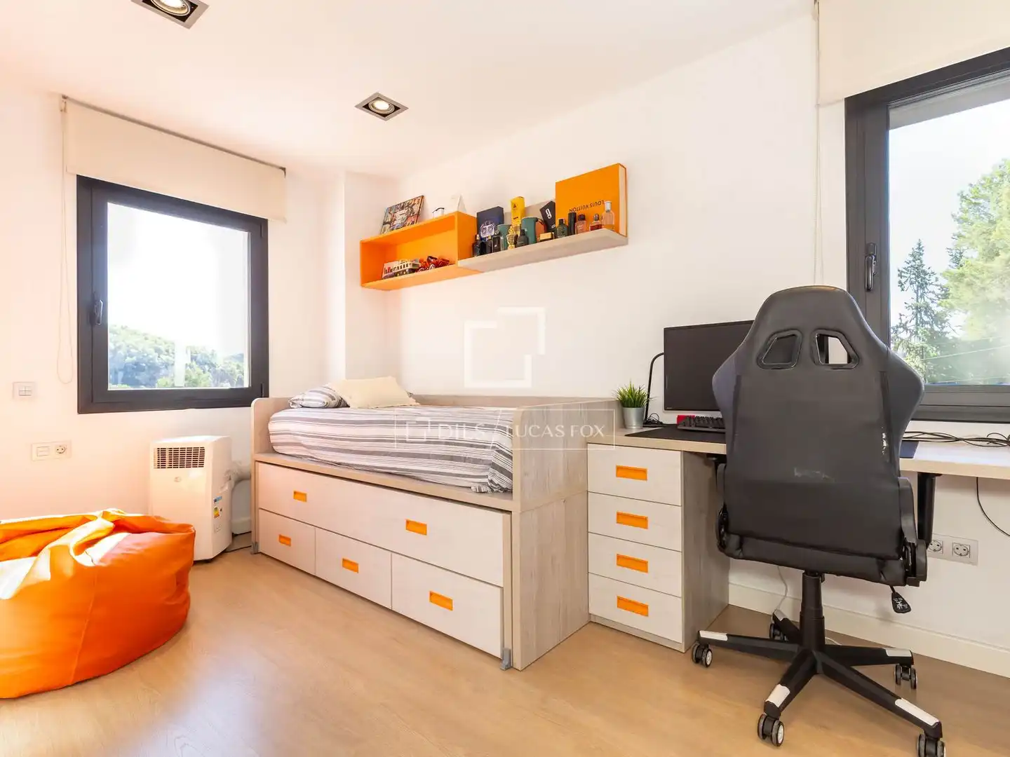Dormitori de Casa o xalet en venda en Vallirana, Barcelona
