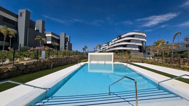 Piso en Venta en Avenida de la Resina, 105 en La Concha - Resina Golf