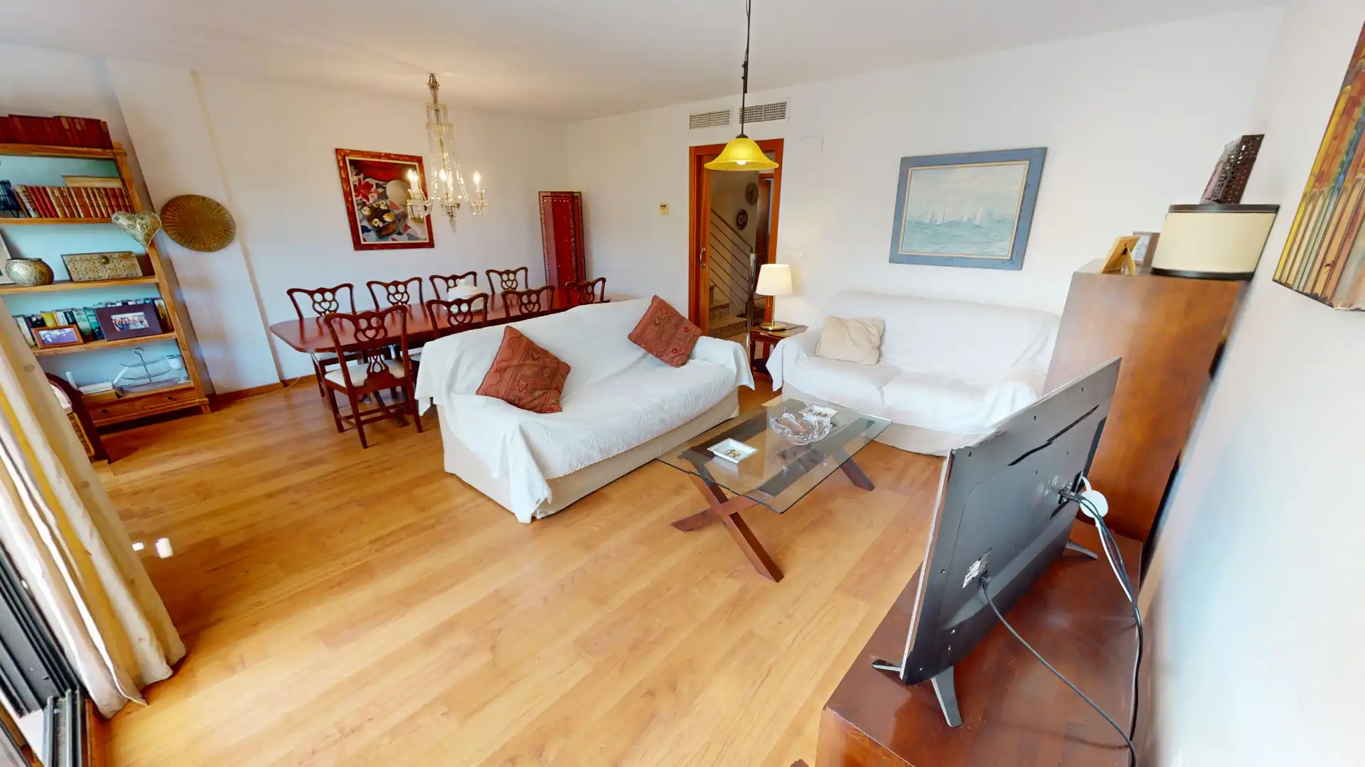 Sala d'estar de Casa o xalet en venda en El Campello amb Aire condicionat, Calefacció i Jardí privat