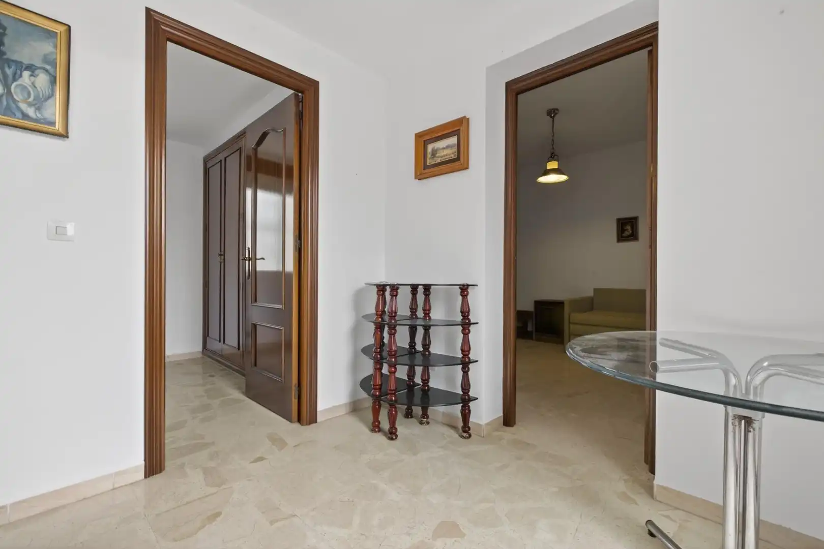 Houses for sale in Sevilla  with Air Conditioner, Terrace and Balcony