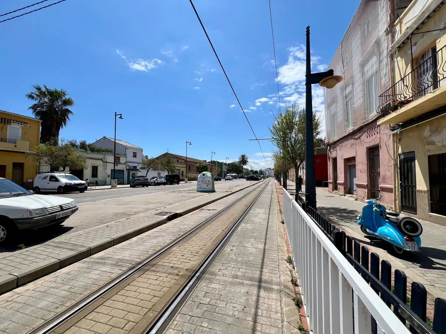 Vista exterior de Casa adosada en venta en Valencia con Terraza