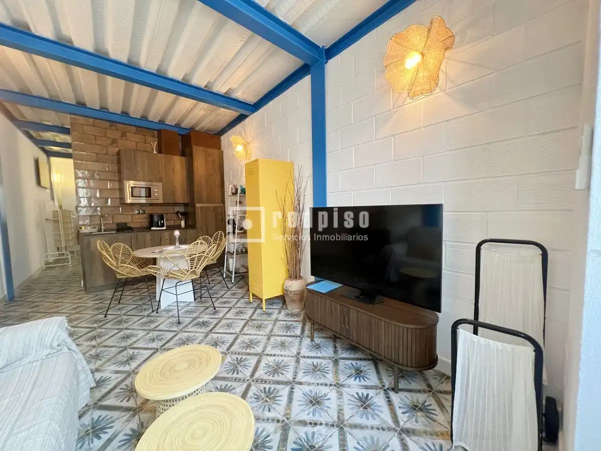 Wohnzimmer von Gebäude zum Verkauf in Rincón de la Victoria