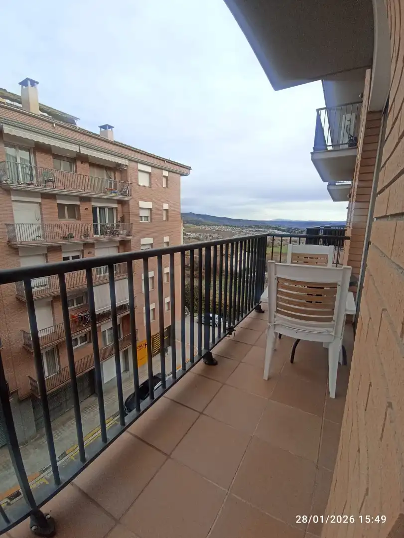 Piso en venta en Carrer Comte Oliba, Berga