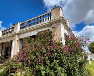 Exterior view of Country house for sale in Badajoz Capital  with Private garden, Terrace and Balcony