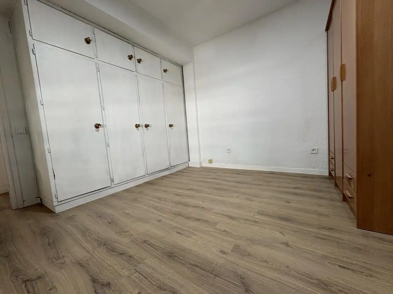 Wohnung zur Miete in Calle de Torres Miranda, Chopera
