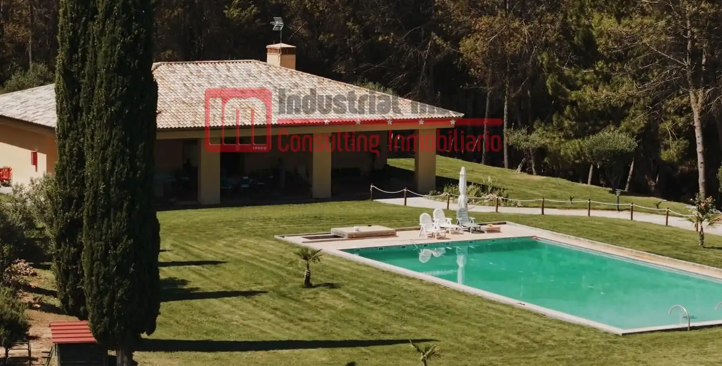 Piscina de Finca rústica en venta en Brea de Tajo, Madrid