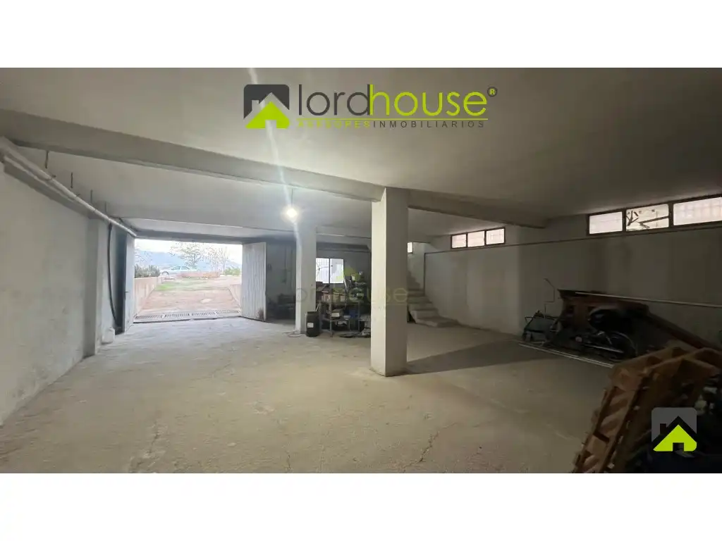 Nave industrial en venta en Lorca