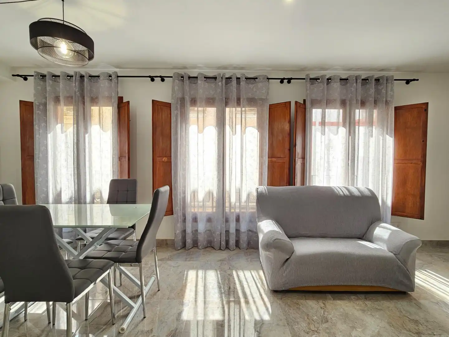 Living room of Detached homes for rent in Castellón de la Plana / Castelló de la Plana  with Heating, Terrace and Furnished