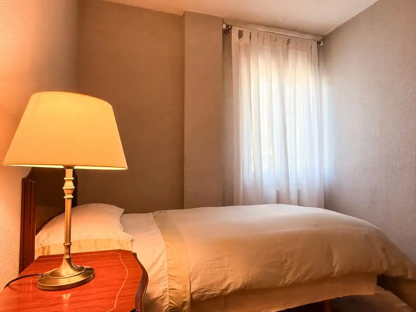 Habitación de Piso en venta en Majadahonda con Jardín privado, Parquet y Trastero