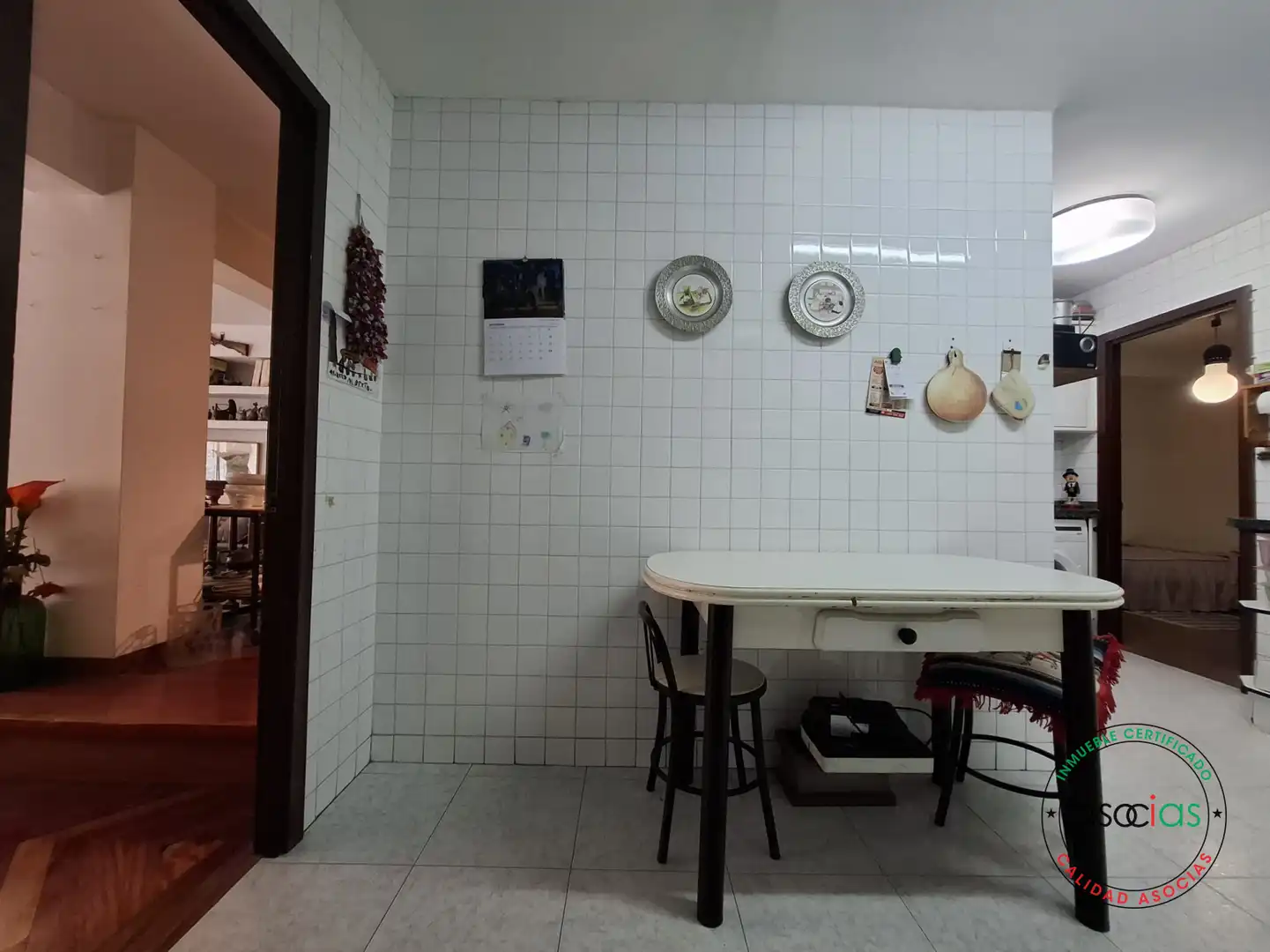 Cuina de Pis en venda en Gijón  amb Calefacció, Parquet i Terrassa