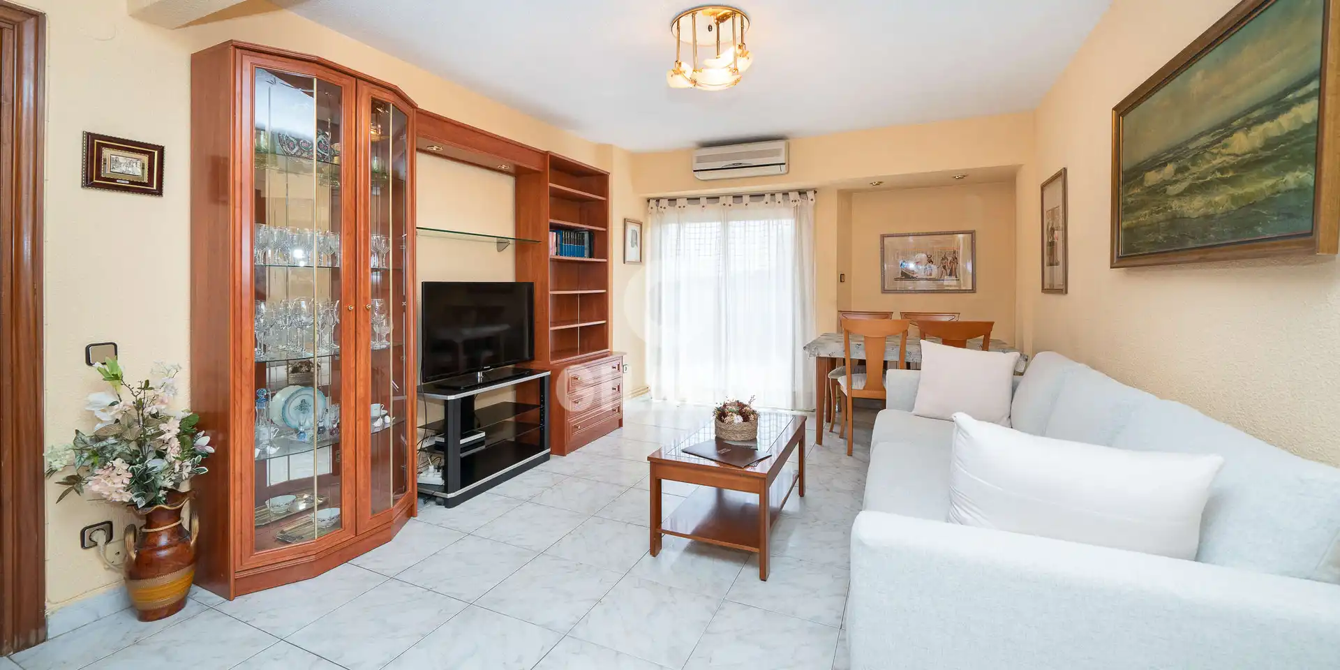 Sala de estar de Piso en venta en Madrid con Calefacción y Balcón