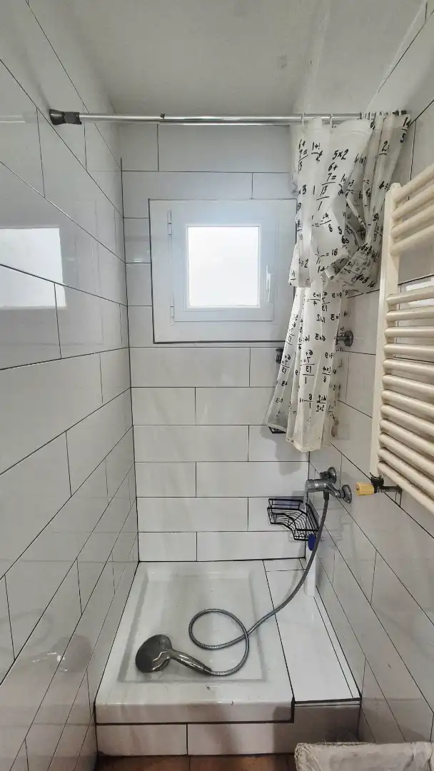 Bathroom of Flat for sale in Arenys de Mar  with Heating, Parquet flooring and Oven