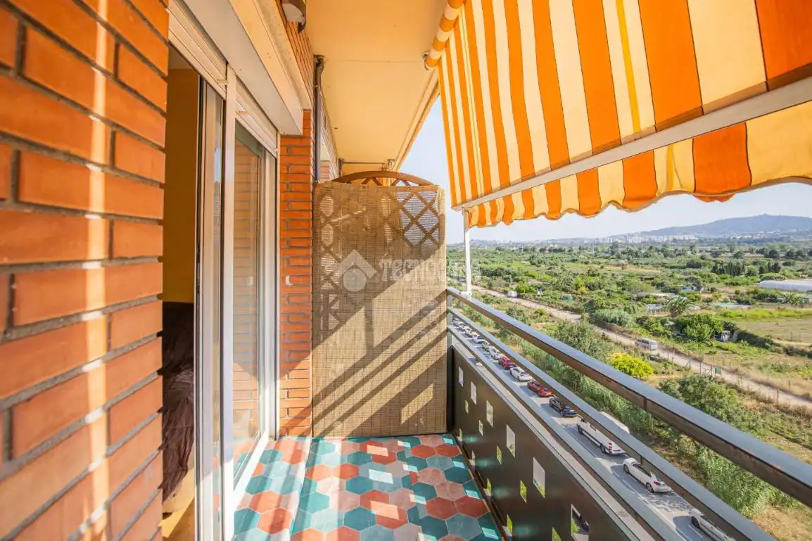 Terraza de Piso en venta en Sant Feliu de Llobregat con Aire acondicionado y Balcón