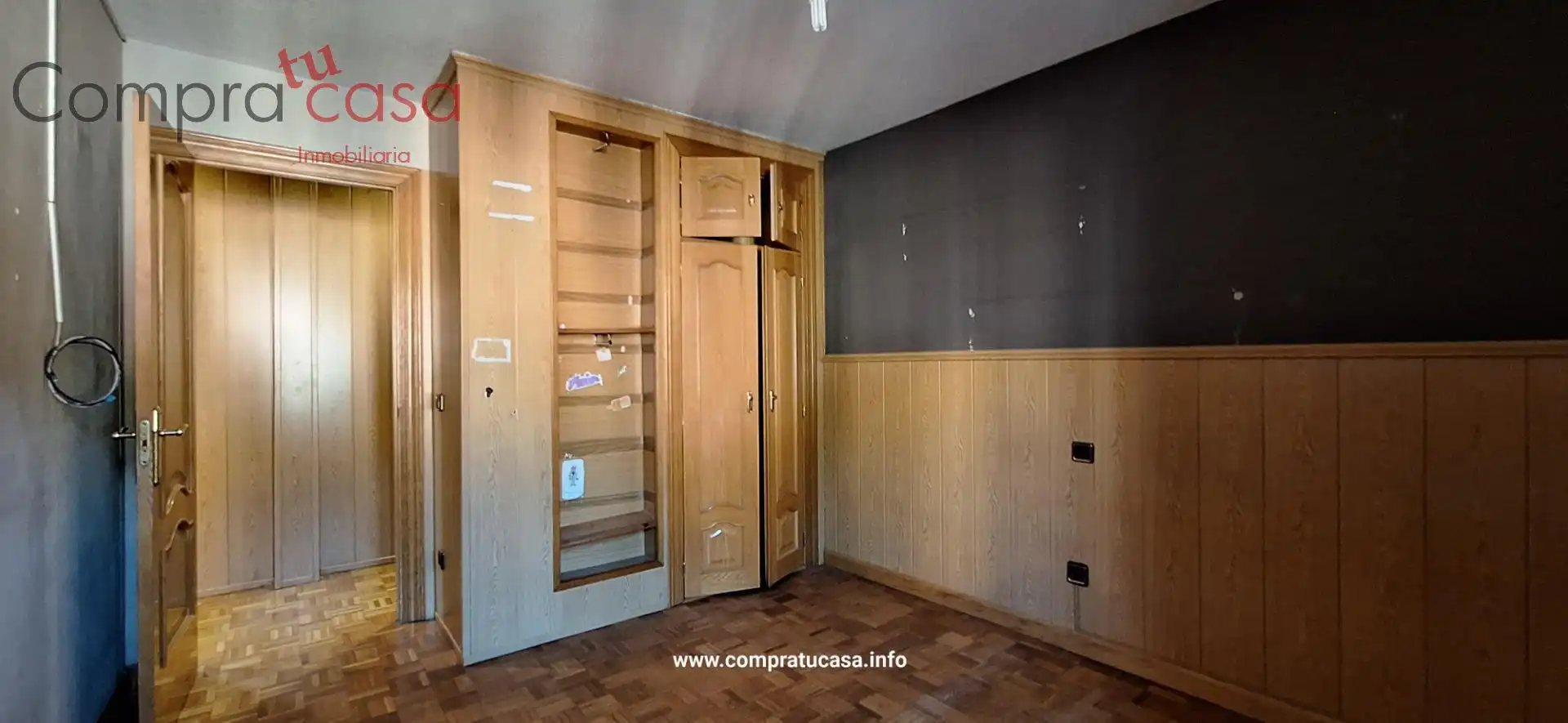 Dormitori de Pis en venda en Segovia amb Parquet, Traster i Alarma