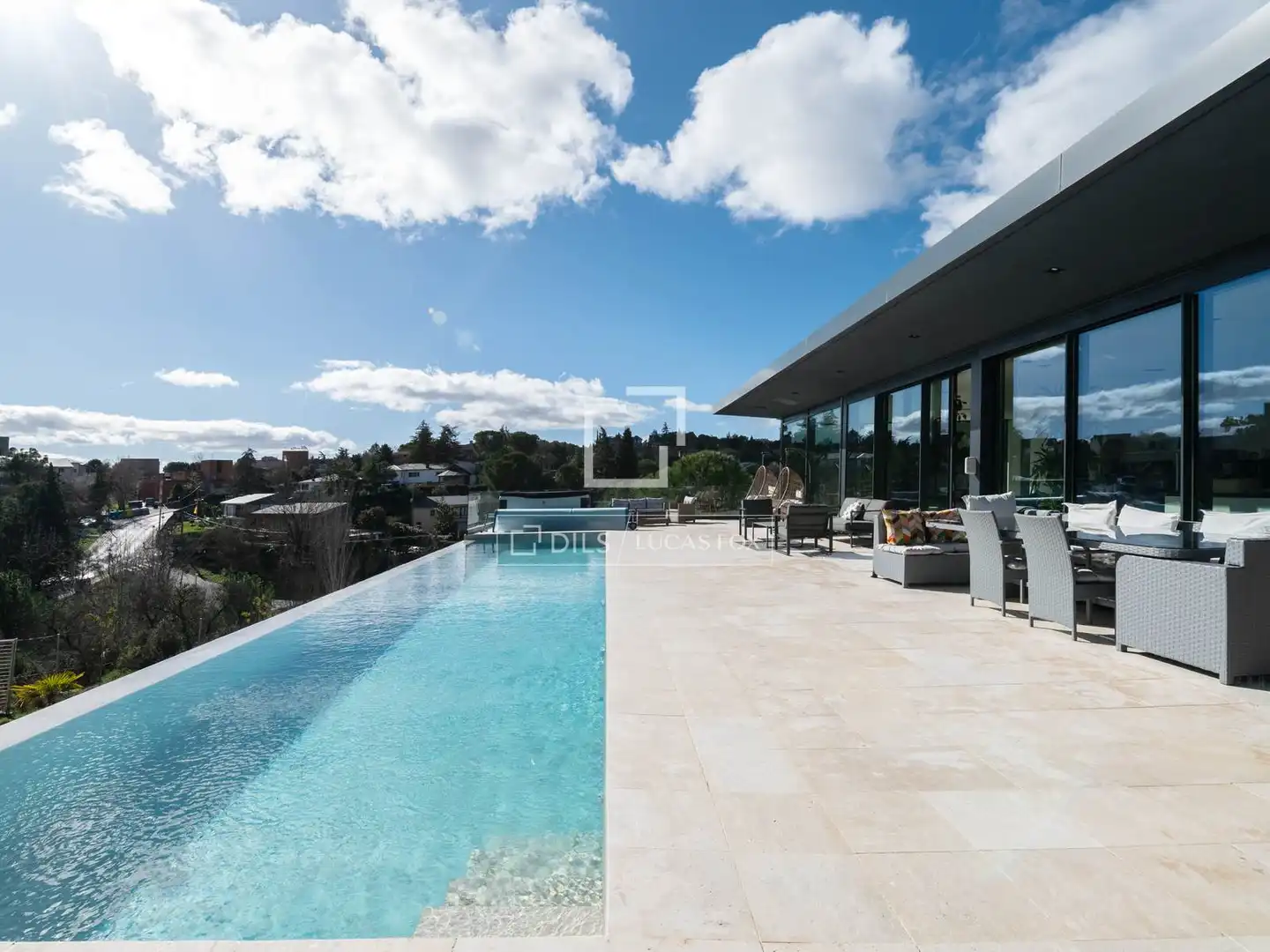 Piscina de Casa o chalet en venta en Torrelodones con Jardín privado, Terraza y Trastero
