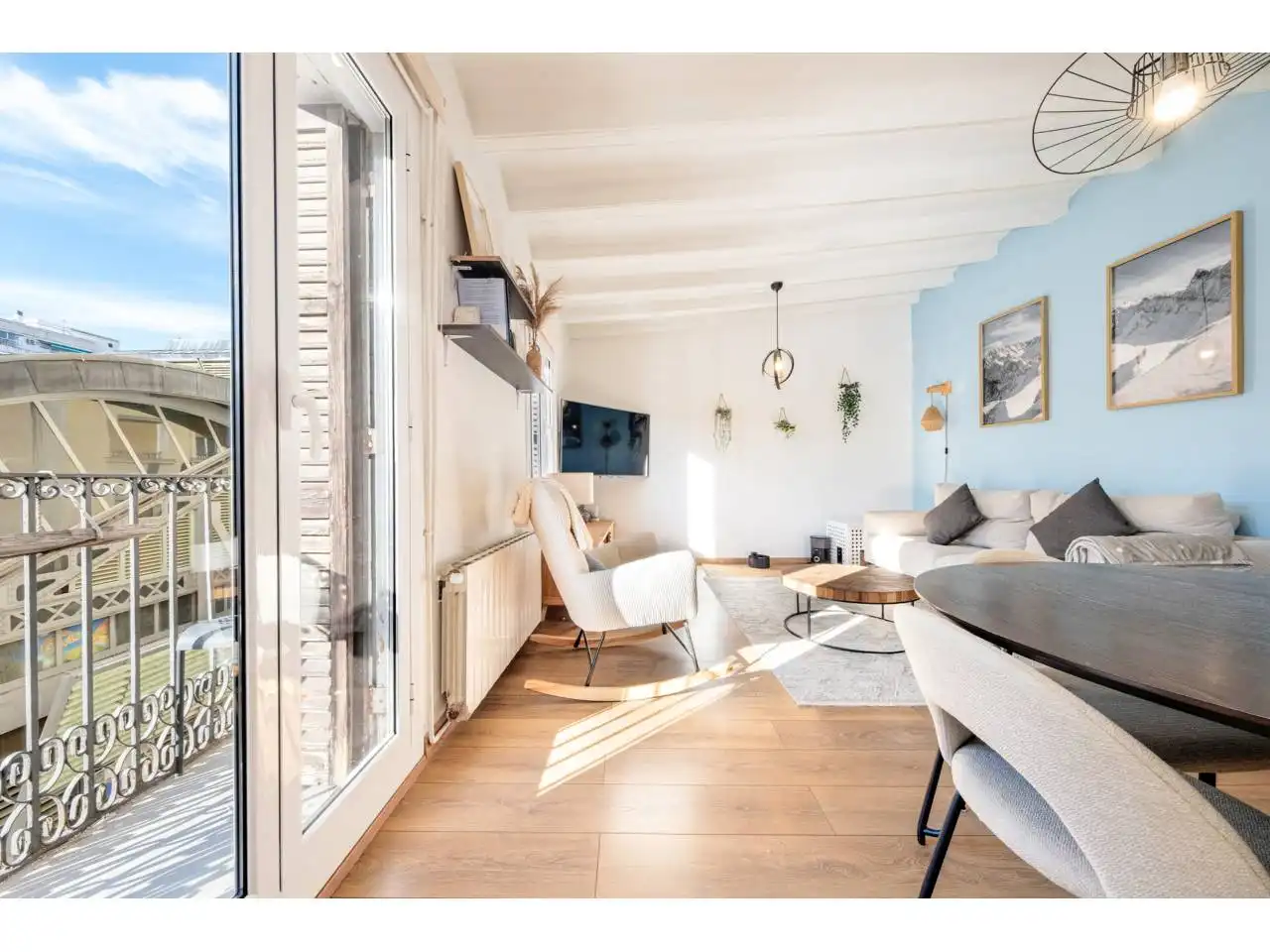 Piso con terraza en venta en Calle Atlàntida, imagen 3